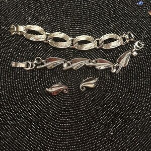 Vintage Silver Bracelet Set with matching earrings